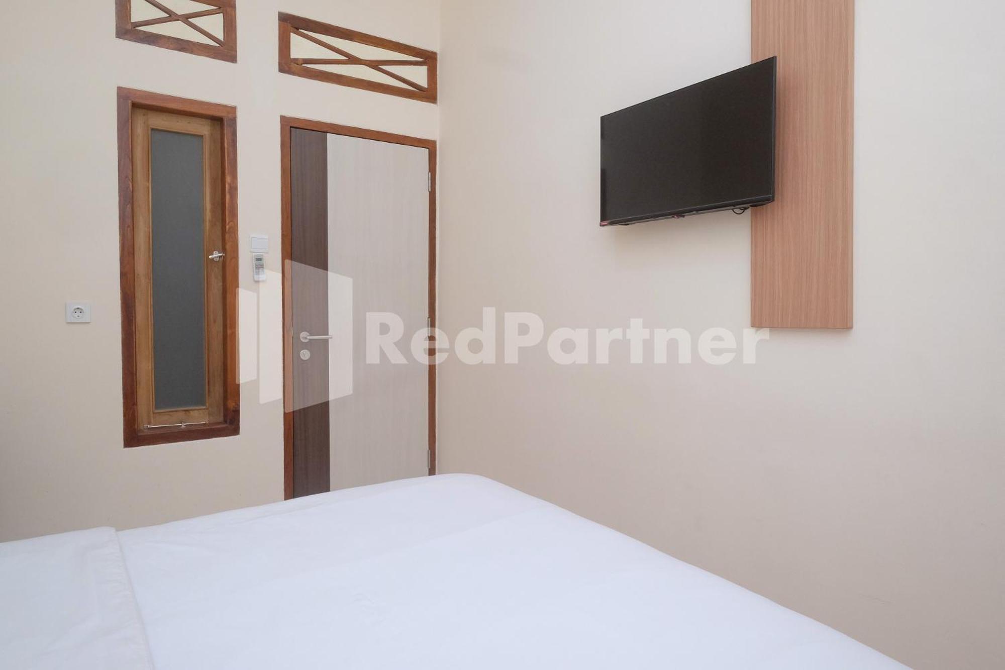 Ndliman House Near Ugm Jogja Mitra Reddoorz Hotel Kejayan Exterior foto